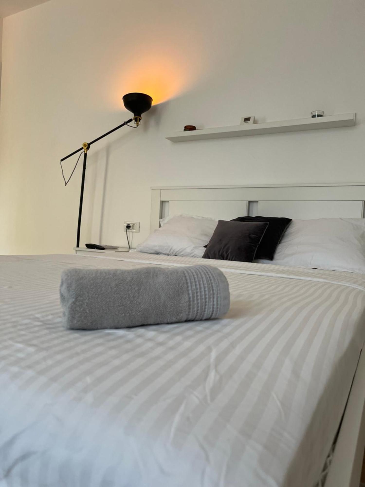 Sky Residence Airport Therme Otopeni 1 Eksteriør billede